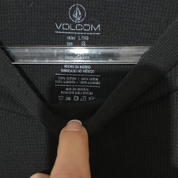 Women’s volcom thermal long sleeve tee - Picture 3 of 3